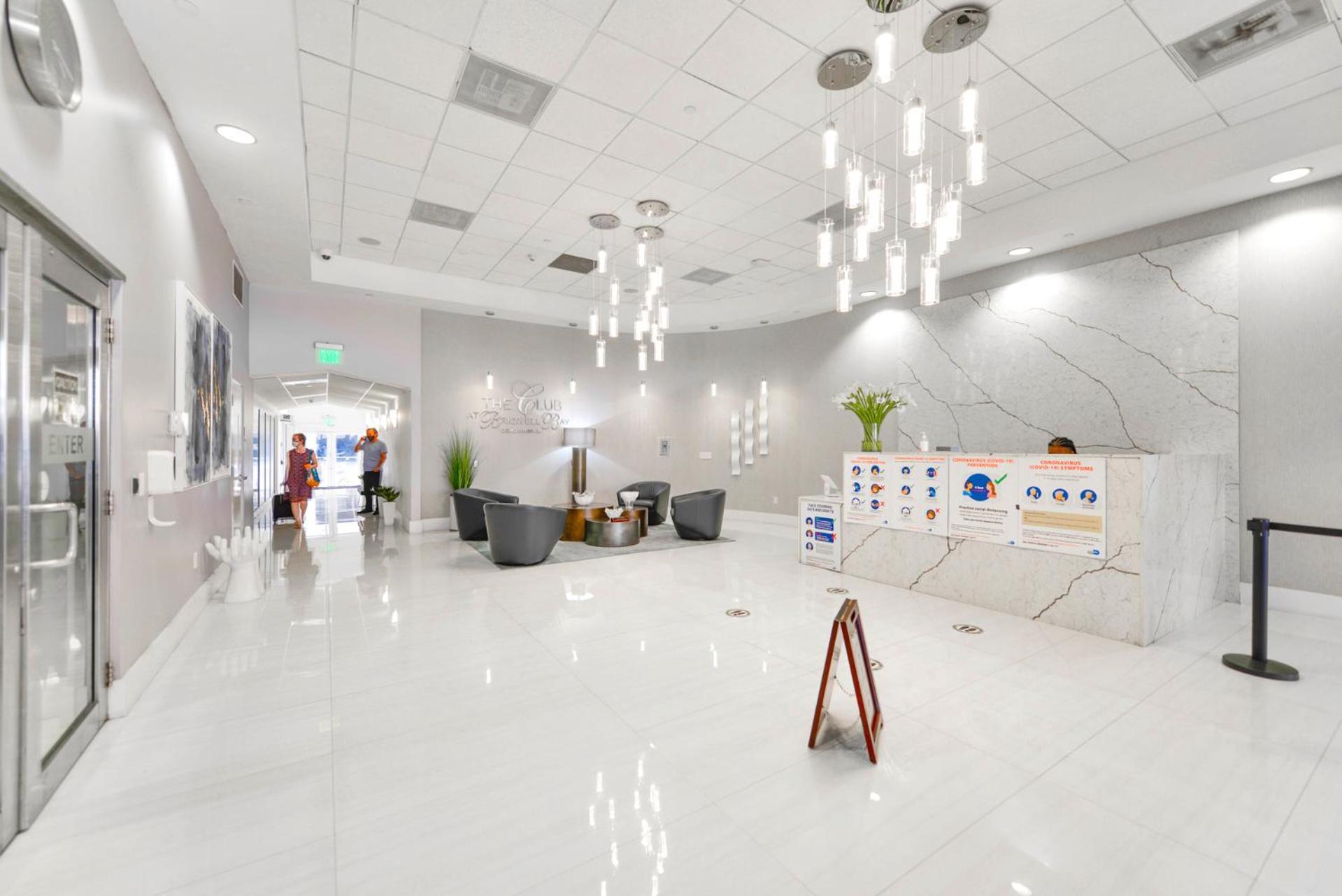 High-end In Glamorous Brickell Apartamento