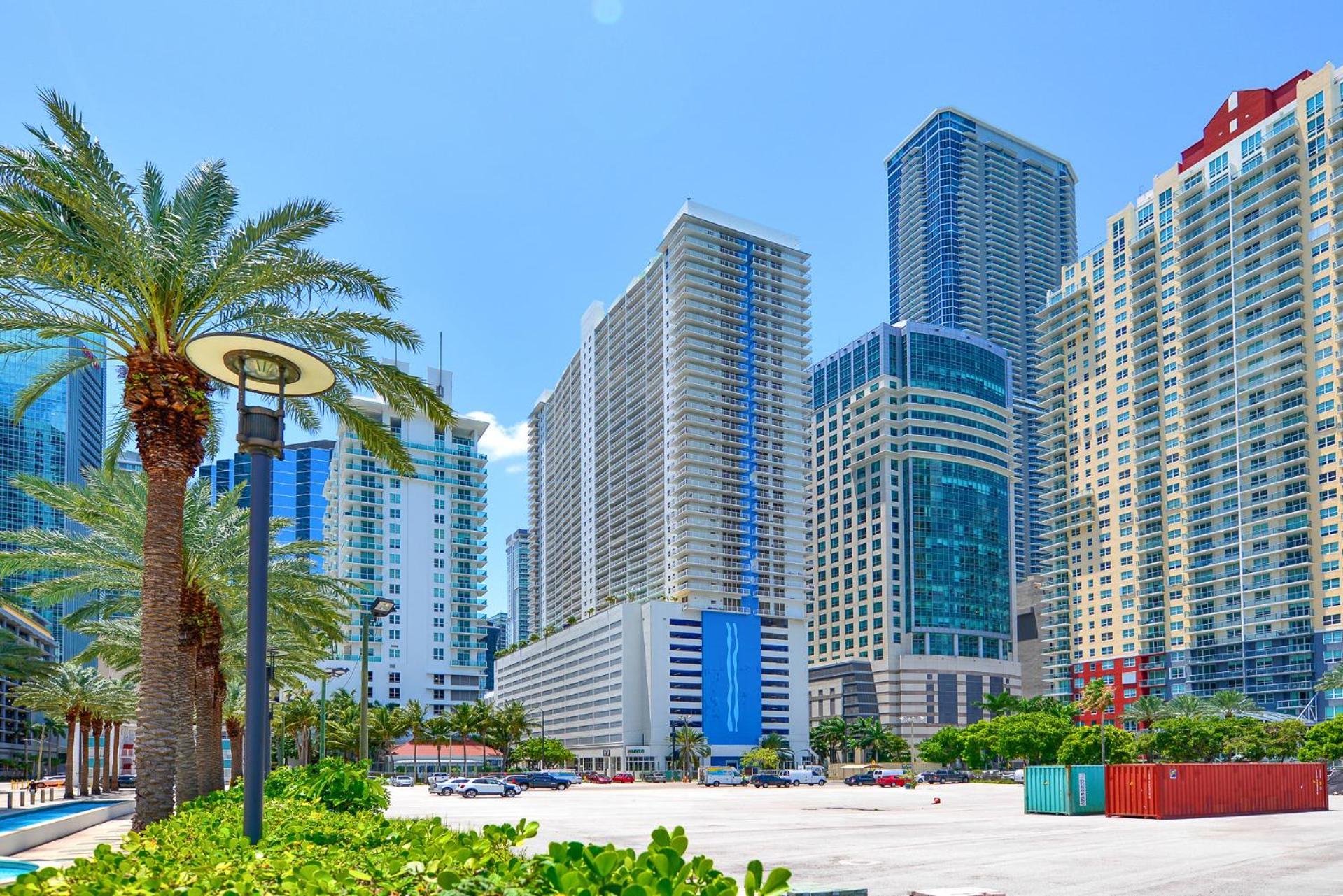 High-end In Glamorous Brickell Apartamento *